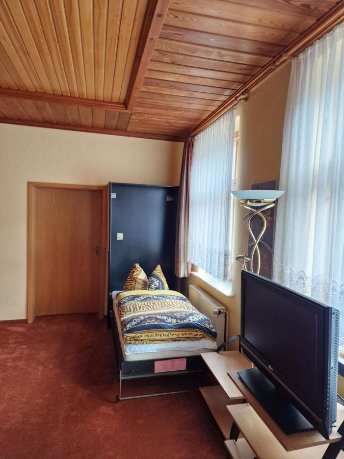 Ferienwohnung Matthisson Oranienbaum-Woerlitz Exteriör bild